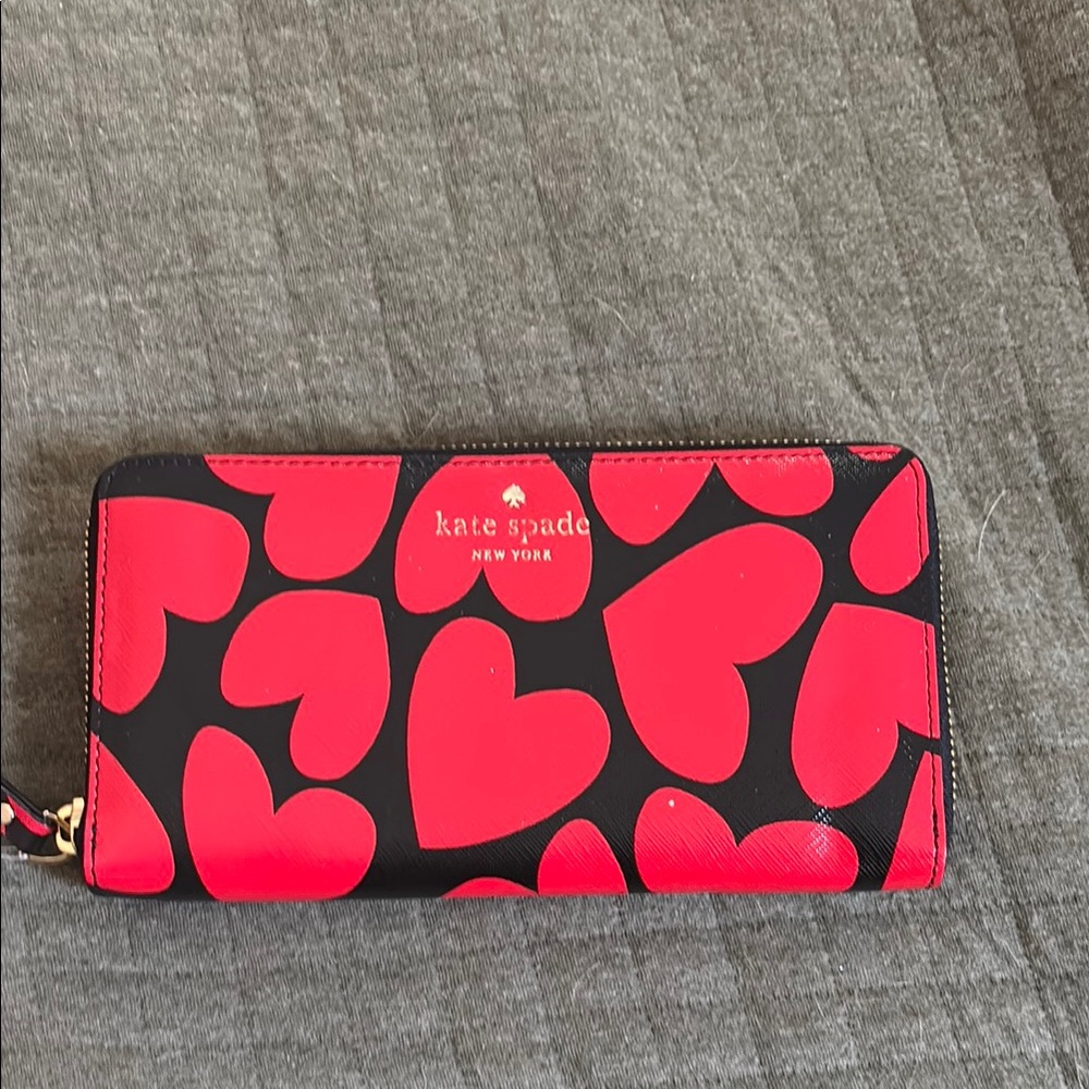Kate Spade Black and Red Heart Pattern Wallet